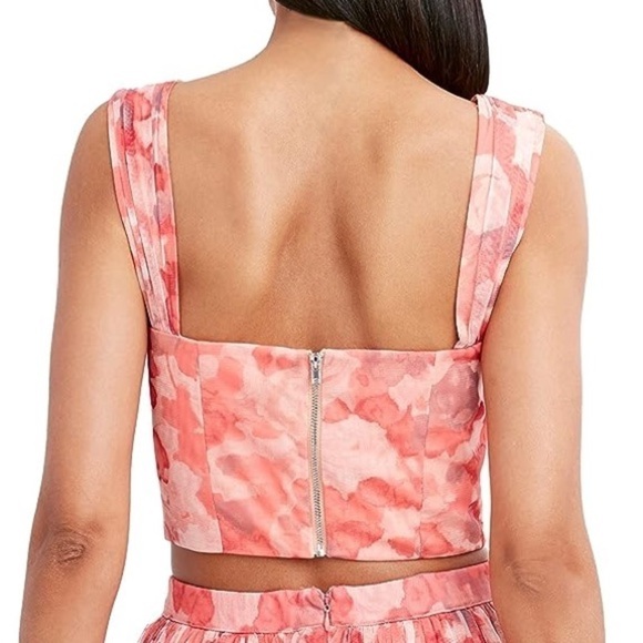 Bcbgmaxazria Mesh Overlay Crop Top in Blush Floral Size M - Picture 2 of 14